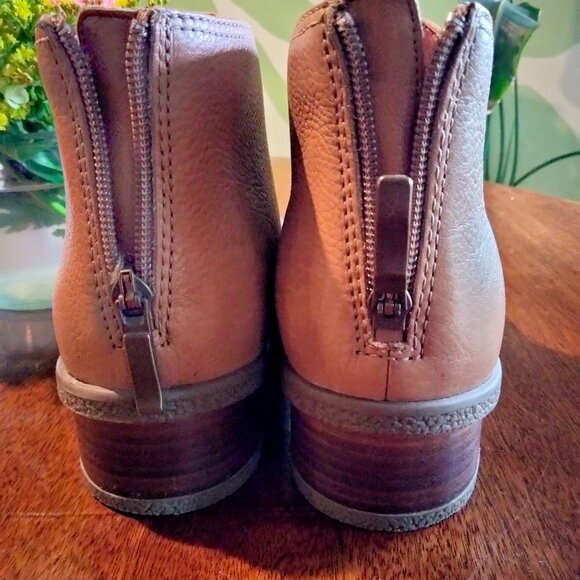 Dansko Booties Size 40 - Picture 3 of 6